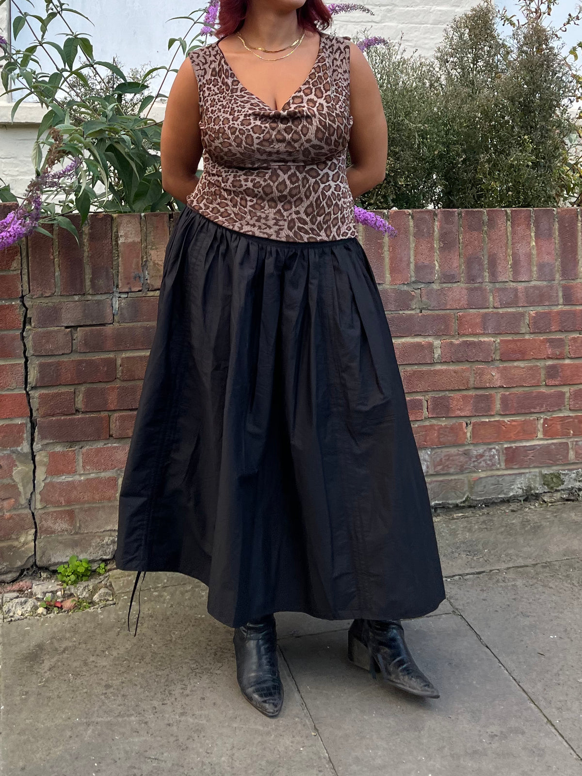 76. Black Lola Skirt - 3XL/4XL
