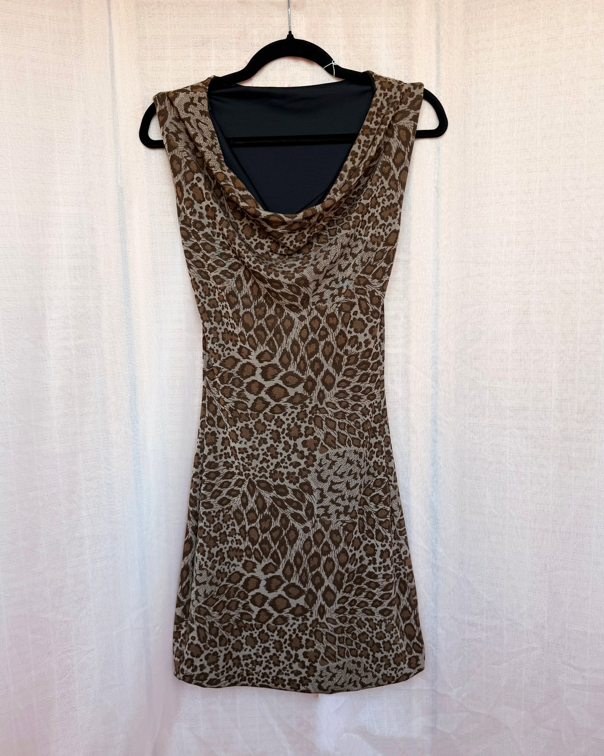 66. The Lyra Dress in Leopard - M