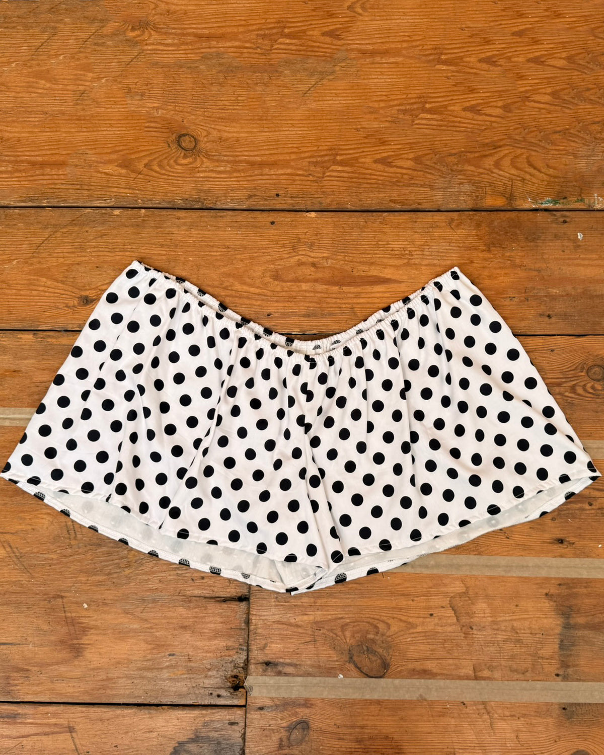 48. The Camille Shorts in Ivory Polka Dot - 3XL