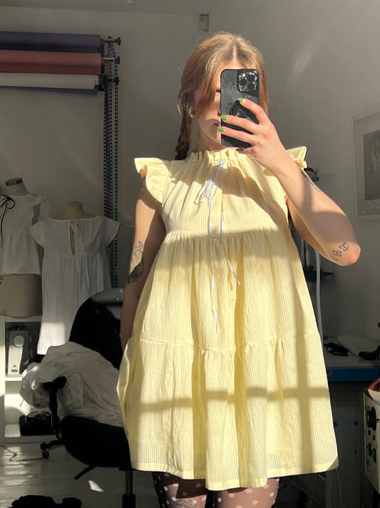 30. The Savannah Dress in Butter Yellow - M
