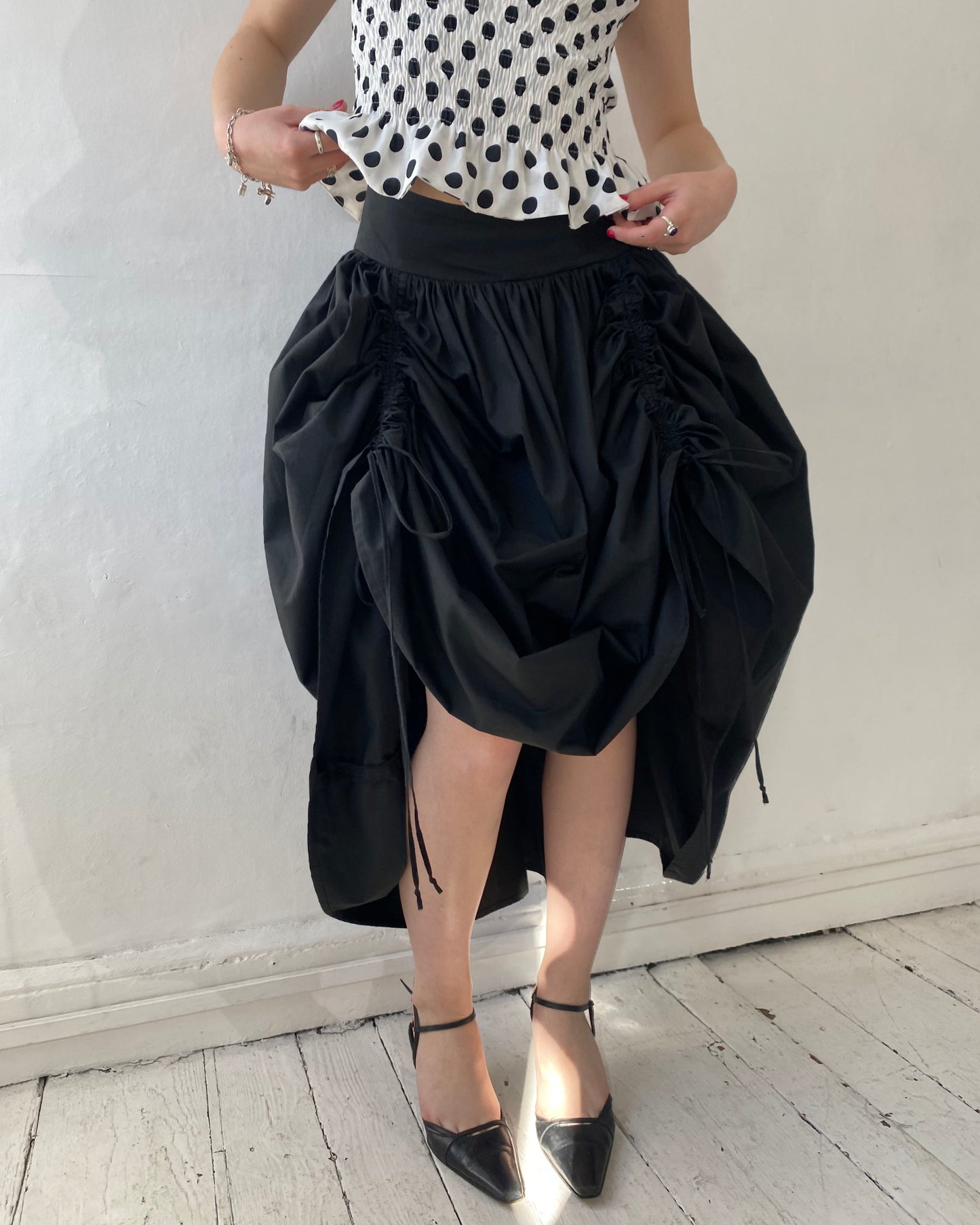 The Lola Skirt in Black
